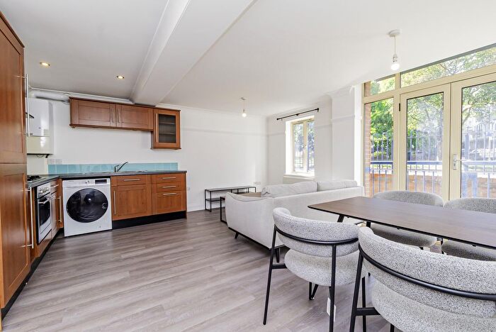2 Bedroom Flat To Rent In Westwick, Street, Norwich, NR2