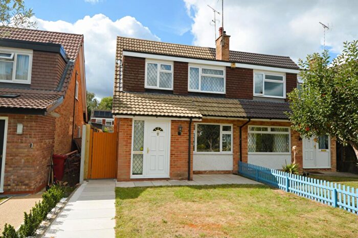 3 Bedroom Semi-Detached House For Sale In Faulkner Place, Bagshot, GU19