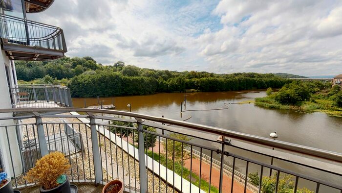 2 Bedroom Flat To Rent In Roma, Victoria Wharf, Watkiss Way, CF11