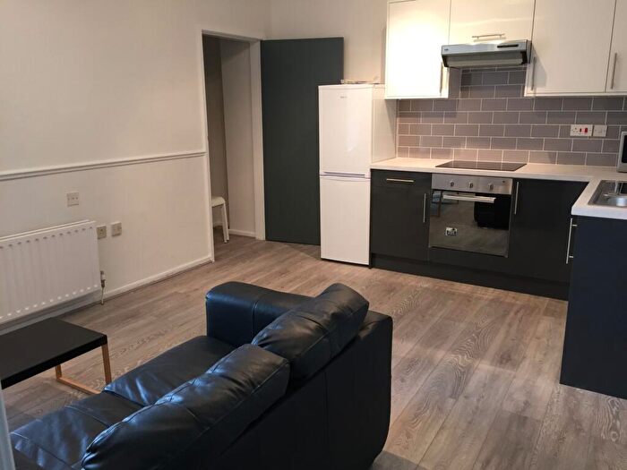 1 Bedroom Flat To Rent In Whiting Street, Sheffield, S8