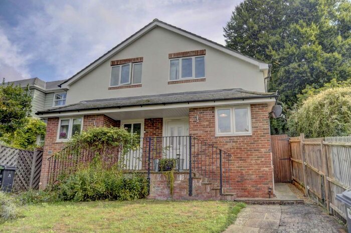 2 Bedroom Semi-Detached House To Rent In Marlow Bottom, Marlow, SL7