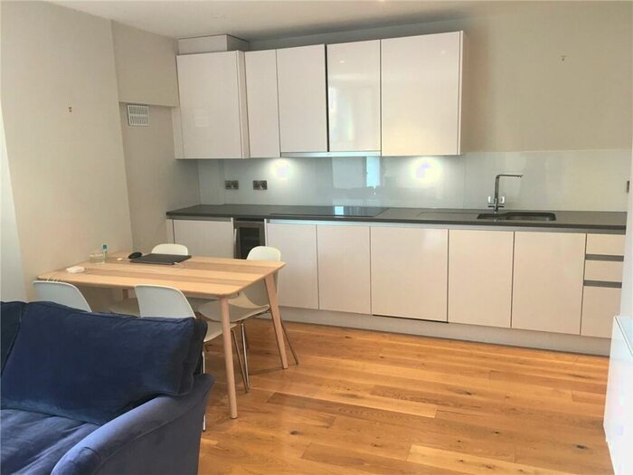 1 Bedroom Apartment To Rent In Ivory House, Clove Hitch Quay, London, SW11