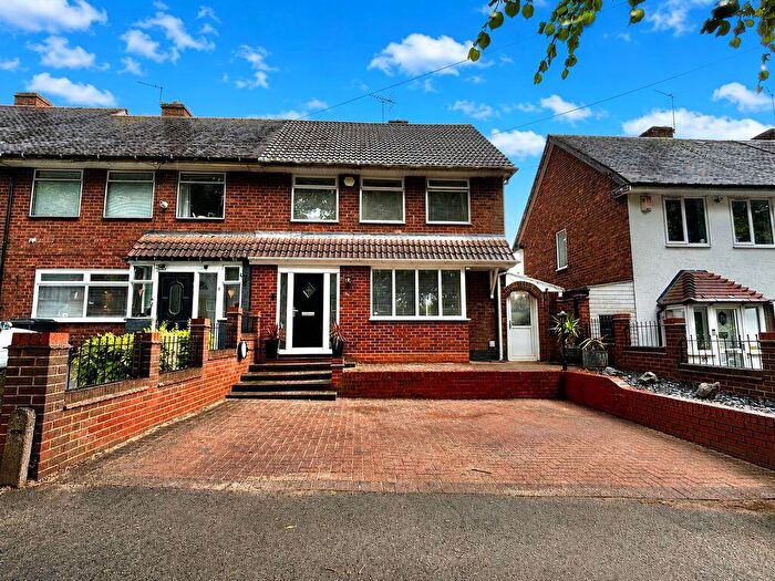 3 Bedroom End Of Terrace House For Sale In Lambeth Road, Great Barr, Birmingham, B44