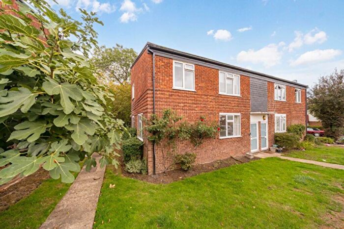 2 Bedroom Flat For Sale In The Spinney, Wembley, HA0