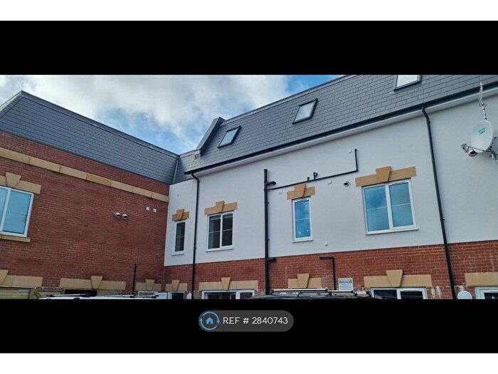 1 Bedroom Detached House To Rent In Cardigan Raod, Bournemouth, BH9