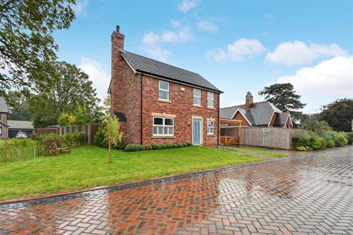 4 Bedroom Detached House For Sale In Wellington Grove, Kirmington, DN39