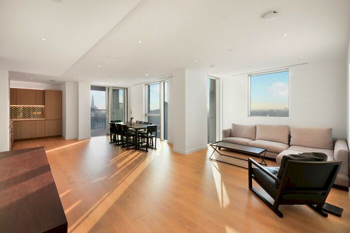 2 Bedroom Apartment To Rent In City Road London, EC1V