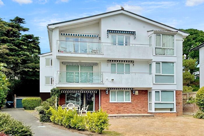 2 Bedroom Apartment For Sale In Seapoint Banks Road, Sandbanks, BH13