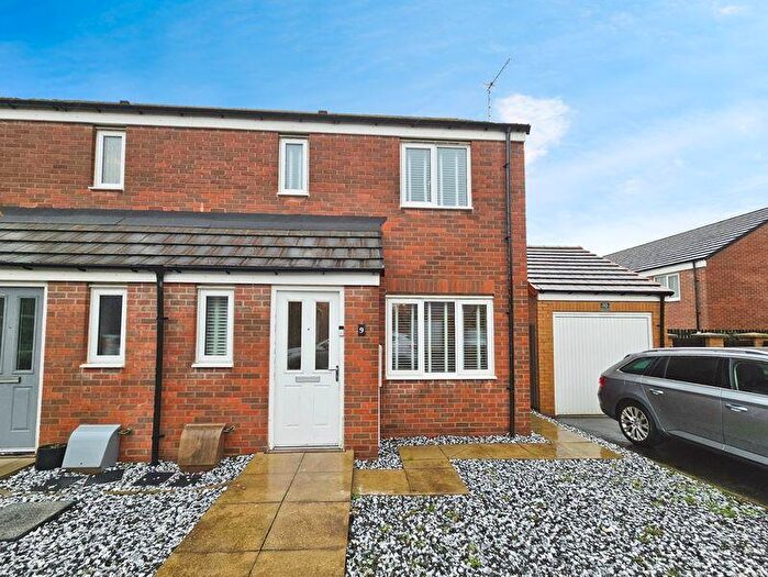 3 Bedroom Semi Detached House For Sale In Birtley Crescent, Bedlington, NE22