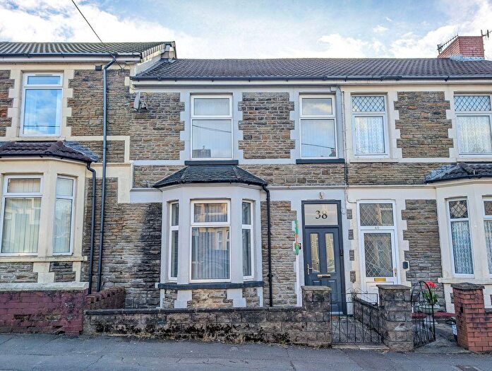 3 Bedroom Terraced House For Sale In Ludlow Street, Caerphilly, CF83