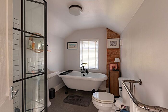 2 Bedroom Semi-detached House For Sale In Coleshill Road, Water Orton, B46