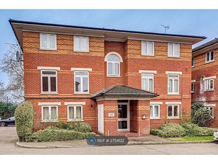 1 Bedroom Flat To Rent In Rambler Court, London, NW4