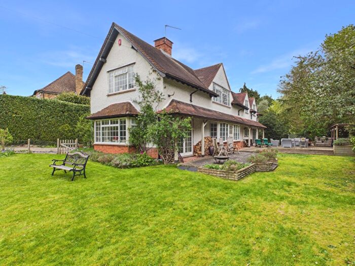 5 Bedroom Detached House For Sale In Blackpond Lane, Farnham Royal, Buckinghamshire, SL2