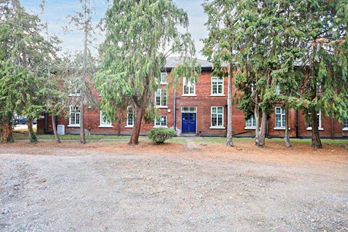 1 Bedroom Flat For Sale In Astra Close, Hornchurch, RM12