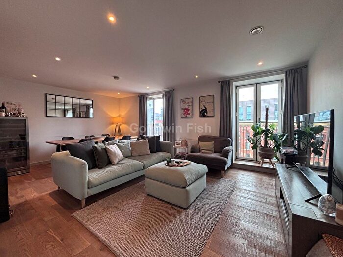 2 Bedroom Flat For Sale In One Cutting Room Square, Ancoats, M4