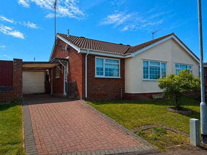 2 Bedroom Semi-Detached Bungalow For Sale In Leapingwell Lane, Winslow, MK18