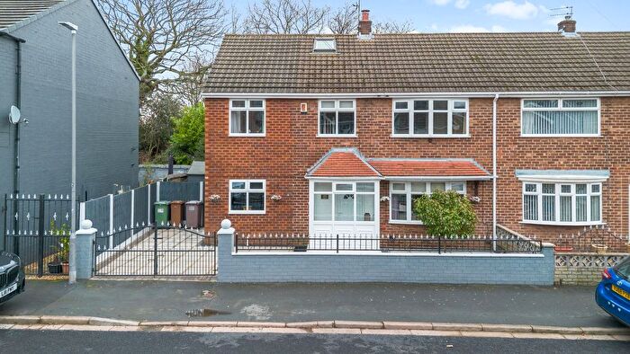 3 Bedroom Semi Detached House For Sale In Homestead Avenue, Haydock, WA11