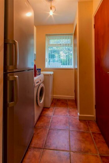 7 Bedroom Private Hall To Rent In Gordon Road, Cathays, CF24
