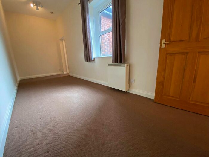 1 Bedroom Flat To Rent In St Christophers Avenue, Newcastle-under-Lyme, ST4