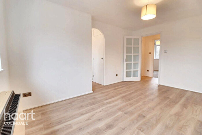 1 Bedroom Flat For Sale In Scottwell Drive, NW9