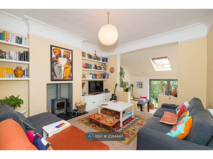 3 Bedroom Semi-Detached House To Rent In Melbury Gardens, London, SW20