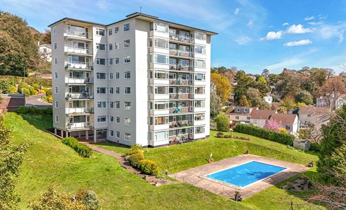 2 Bedroom Flat For Sale In Lower Warberry Road, The Warberries, Torquay, TQ1