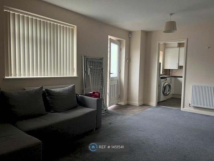 1 Bedroom Flat To Rent In Chadwick Road, Sheffield, S13
