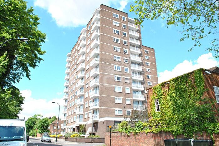 2 Bedroom Flat To Rent In Boundary Road, St Johns Wood, London, NW8