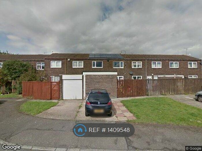 3 Bedroom Terraced House To Rent In Brighton Road, Leicester, LE5