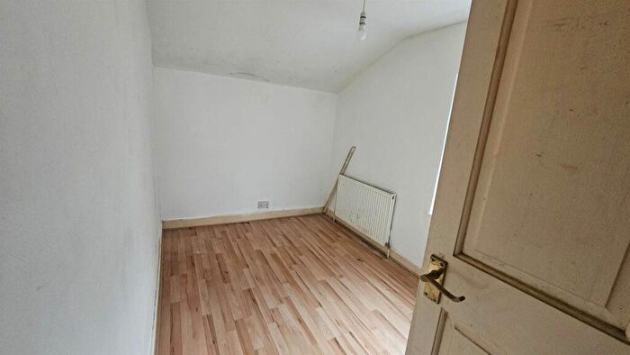 3 Bedroom Terraced House For Sale In Gladstone Road, Walton, Liverpool, Merseyside, L9