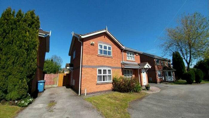 2 Bedroom Semi-Detached House To Rent In Boxtree Close, Liverpool, Merseyside, L12