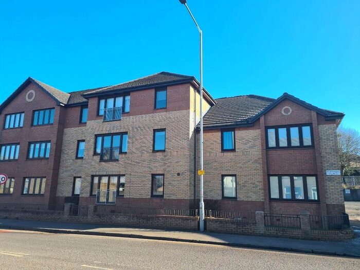 2 Bedroom Flat To Rent In Stewart Place, Carluke, ML8