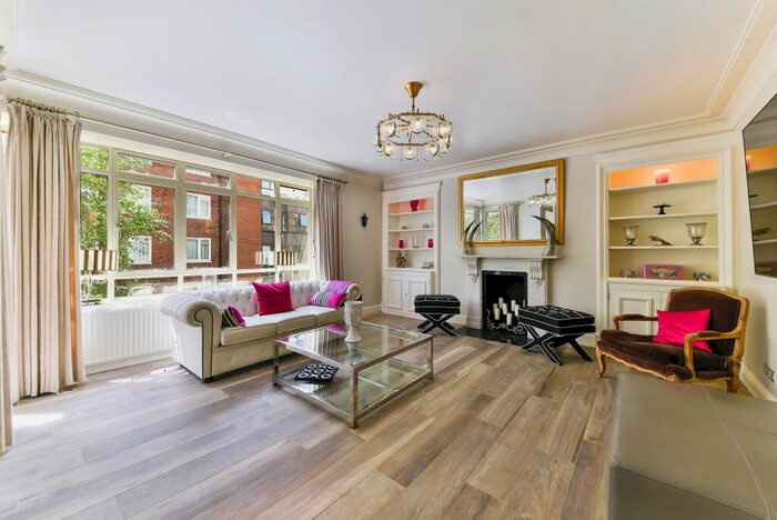 3 Bedroom Apartment To Rent In Prince Albert Road, NW8