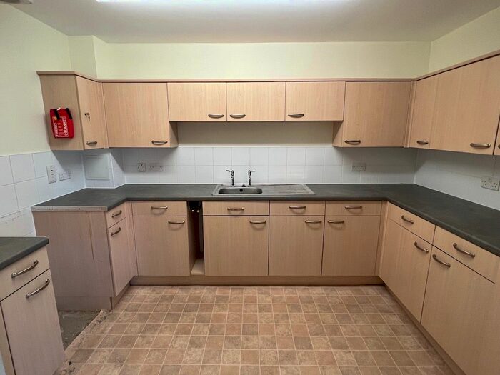 2 Bedroom Flat To Rent In Boundary Court, Bishop Auckland, DL14