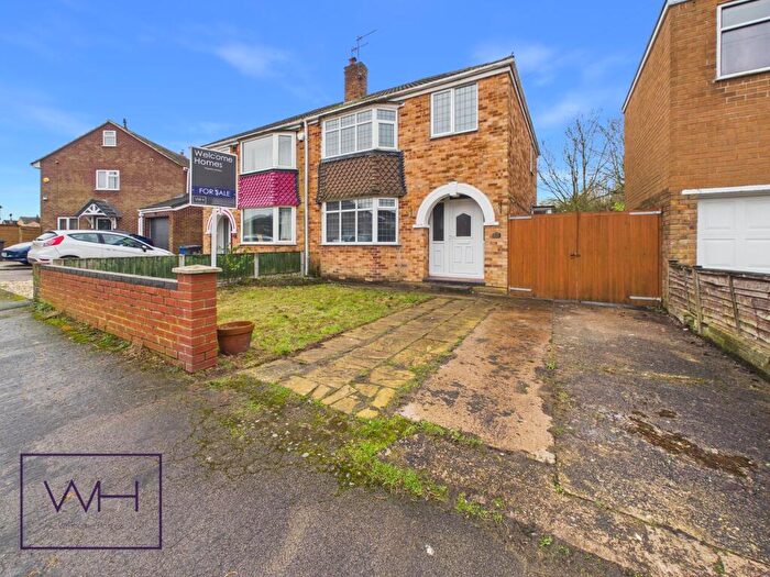 3 Bedroom Semi-Detached House For Sale In Menson Drive, Hatfield, Doncaster, DN7