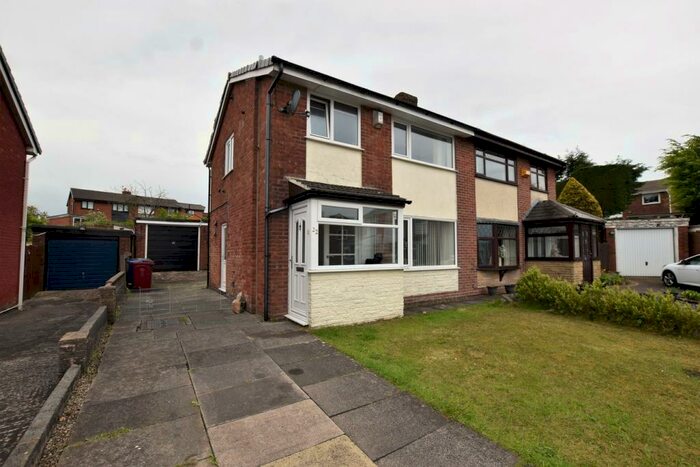 3 Bedroom Semi-Detached House To Rent In Manitoba Close, Blackburn, BB2