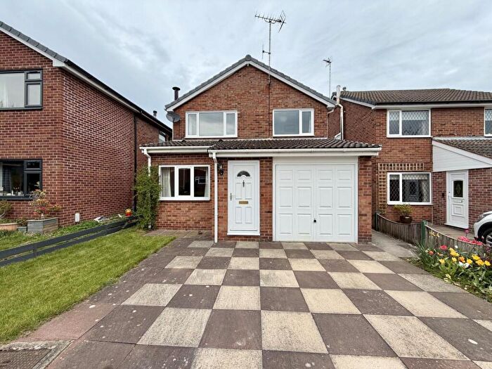 3 Bedroom Detached House For Sale In Orchard Close, South Milford, Leeds, LS25