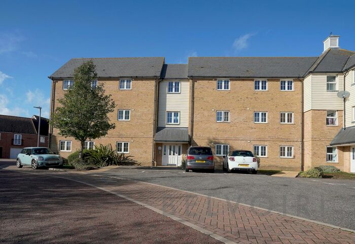 2 Bedroom Flat To Rent In Weyland Drive, Off Winstree Road, Heathlands, Colchester, CO3
