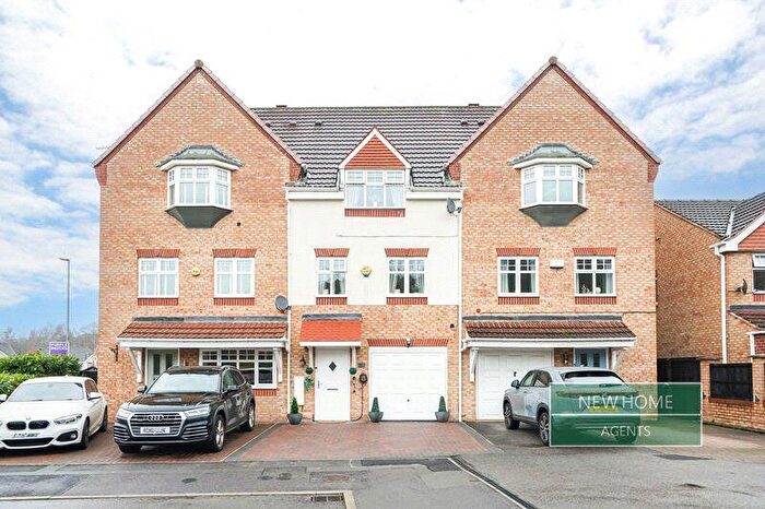 3 Bedroom Terraced House For Sale In Opal Close, Mansfield, Nottinghamshire, NG18