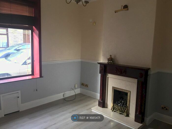 2 Bedroom Terraced House To Rent In Beech Street, Rossendale, BB4