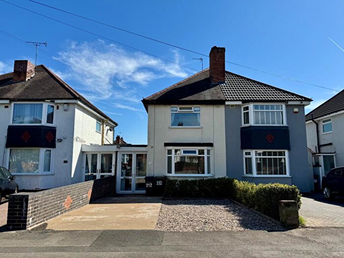 2 Bedroom Semi Detached House For Sale In Lincoln Road North, Olton, Solihull, B27