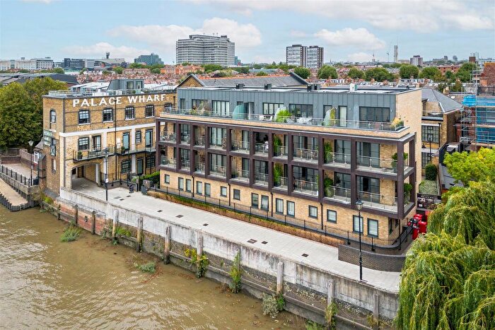 3 Bedroom Terraced House For Sale In Rainville Road, W6