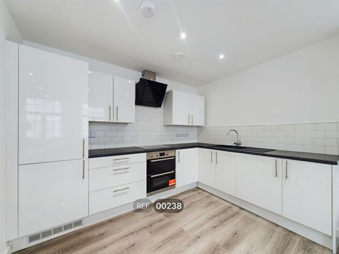 2 Bedroom Flat To Rent In Middleton Chambers, Lowgate, HU1