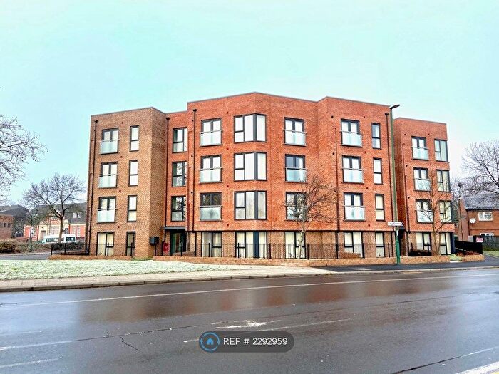 2 Bedroom Flat To Rent In Ryehill House, Nottingham, NG2