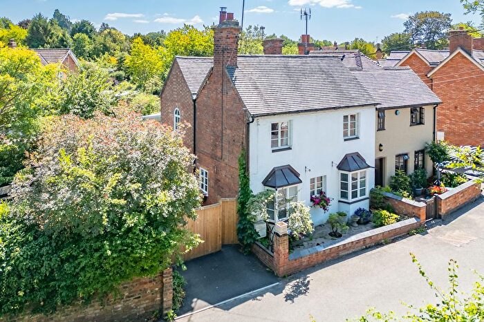 3 Bedroom Cottage For Sale In Ashford, School Road, Snitterfield, CV37