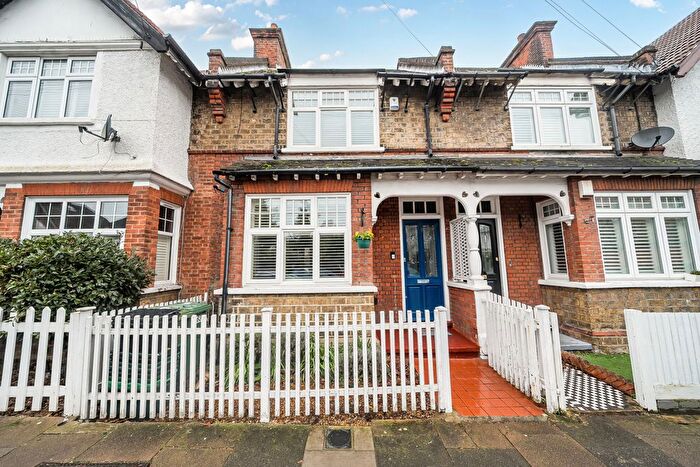 3 Bedroom Terraced House For Sale In Plaistow Grove, Bromley, BR1