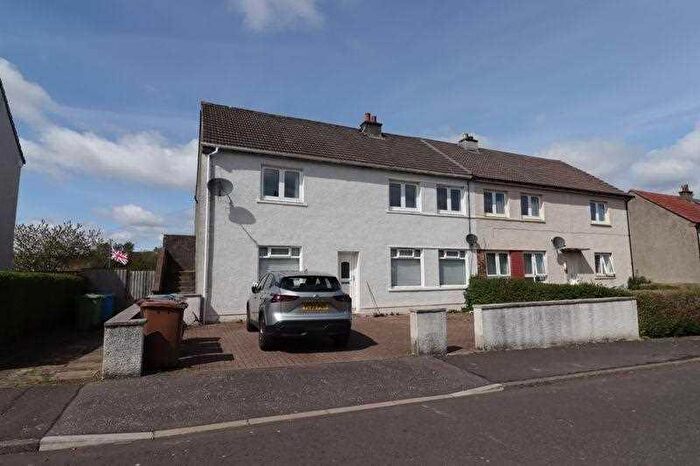3 Bedroom Apartment To Rent In Rockmount Avenue, Barrhead, Glasgow, G78