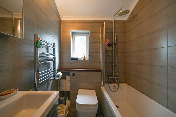 3 Bedroom Terraced House For Sale In Bedroom House For Sale In Catford, SE6
