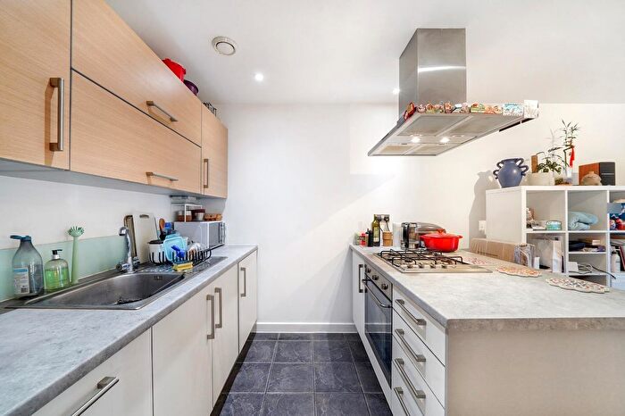 1 Bedroom Flat To Rent In Maha Building, Merchant Street, London, E3