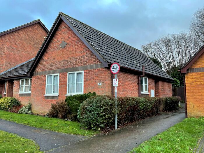 2 Bedroom Terraced Bungalow For Sale In Eleanor Walk, Woburn, Milton Keynes MK17